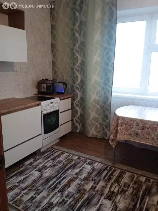 2-комнатная квартира: Красноярск, Уютный переулок, 9 (64 м) - Фото 1