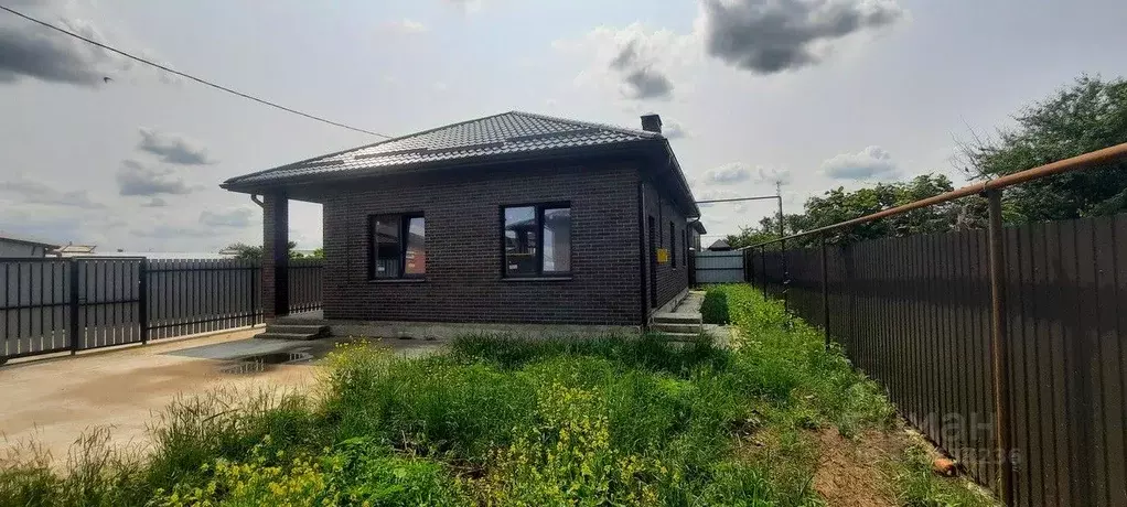 Дом в Краснодарский край, Динской район, Новотитаровская ст-ца ул. ... - Фото 2