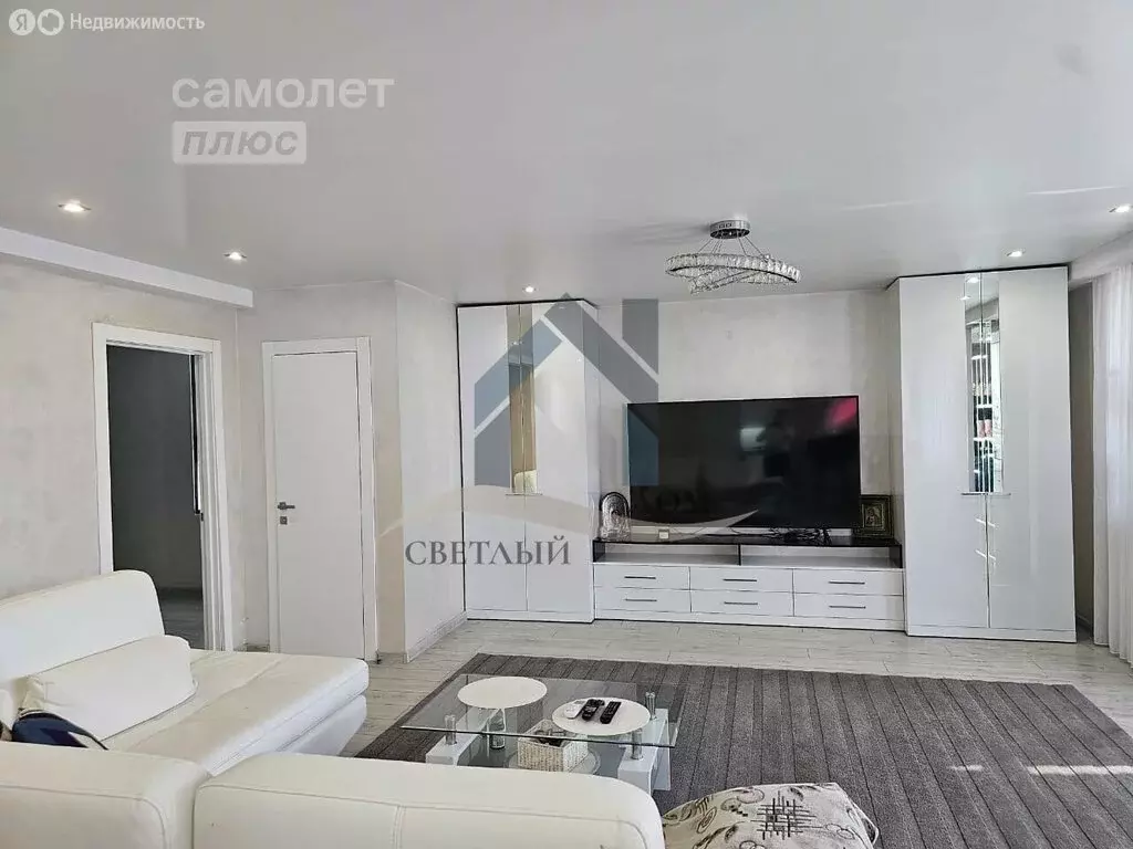 2-комнатная квартира: Барнаул, улица Никитина, 107 (85.2 м) - Фото 0