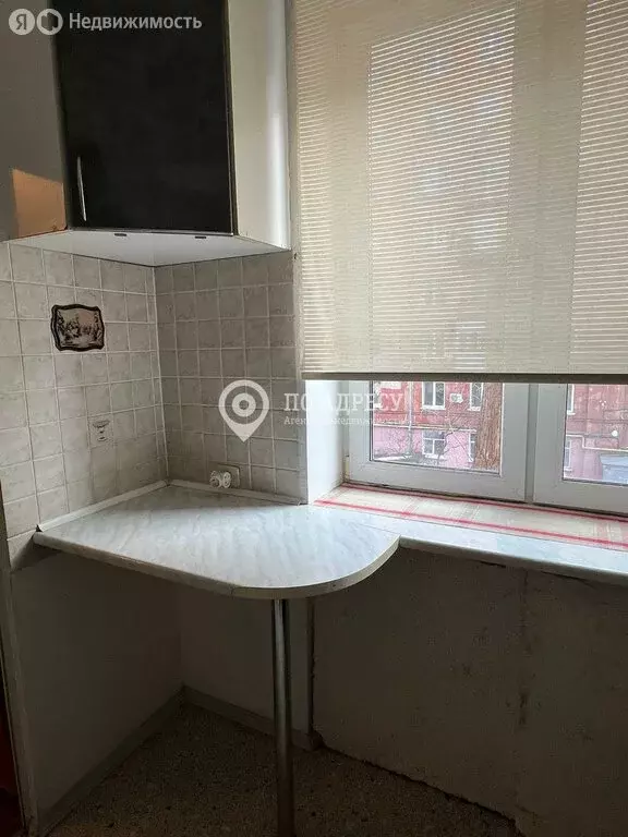 1-комнатная квартира: Саратов, площадь имени С.М. Кирова, 10 (29.5 м) - Фото 2