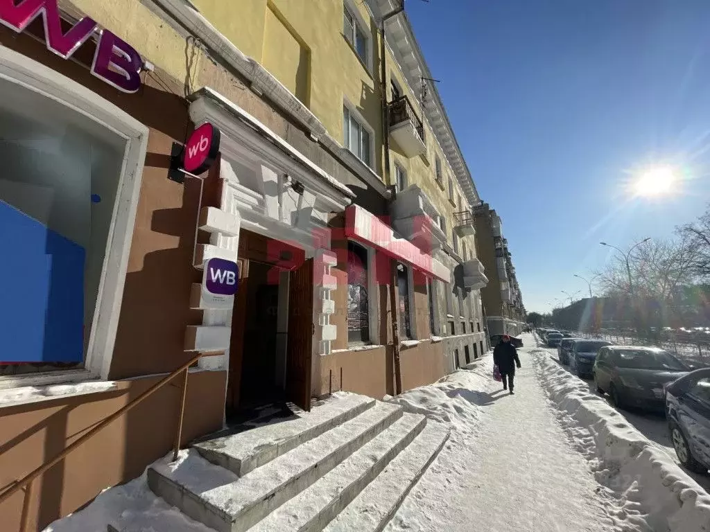 Торговая площадь в Свердловская область, Екатеринбург ул. Бажова, 45 ... - Фото 1