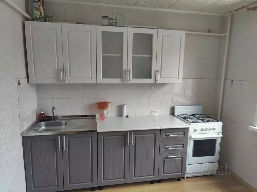 2-к кв. Коми, Сыктывкар ул. Орджоникидзе, 49 (52.0 м) - Фото 1