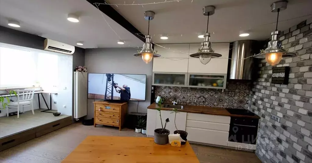 Студия Московская область, Реутов Юбилейный просп., 40 (30.0 м) - Фото 1