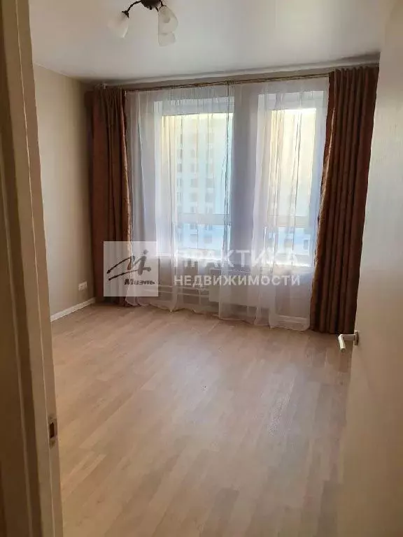 Продается 3-комнатная квартира - Фото 2