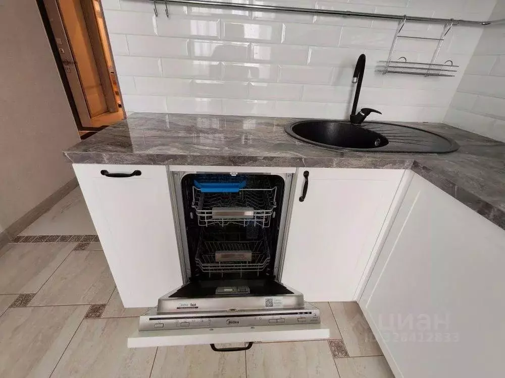 1-к кв. Московская область, Люберцы городской округ, д. Островцы ул. ... - Фото 2