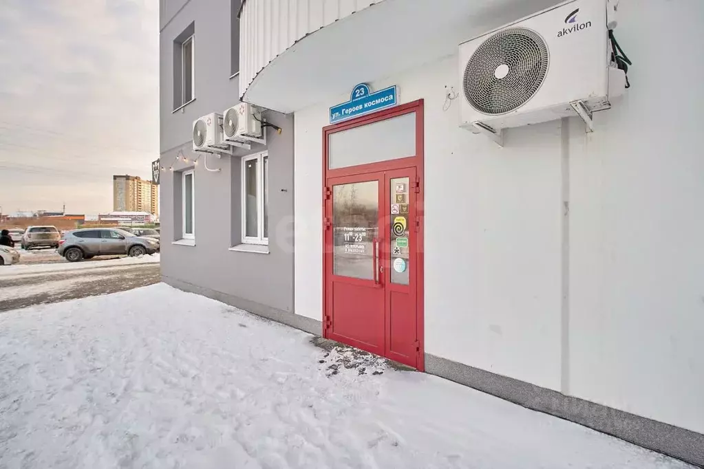 Помещение свободного назначения в Тюменская область, Тюмень ул. Героев ... - Фото 1