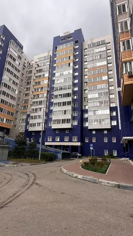 3-к. квартира, 93 м, 8/12 эт. - Фото 0