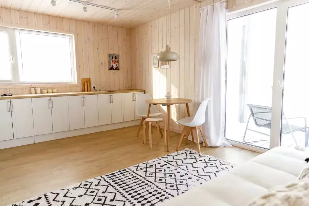 Дом в Хакасия, Ширинский район, Южный берег Большого Плеса озера Беле ... - Фото 1