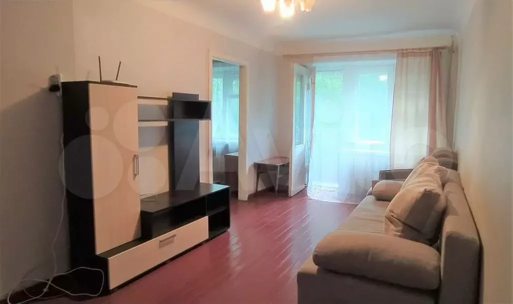 3-к. квартира, 55 м, 5/5 эт. - Фото 0
