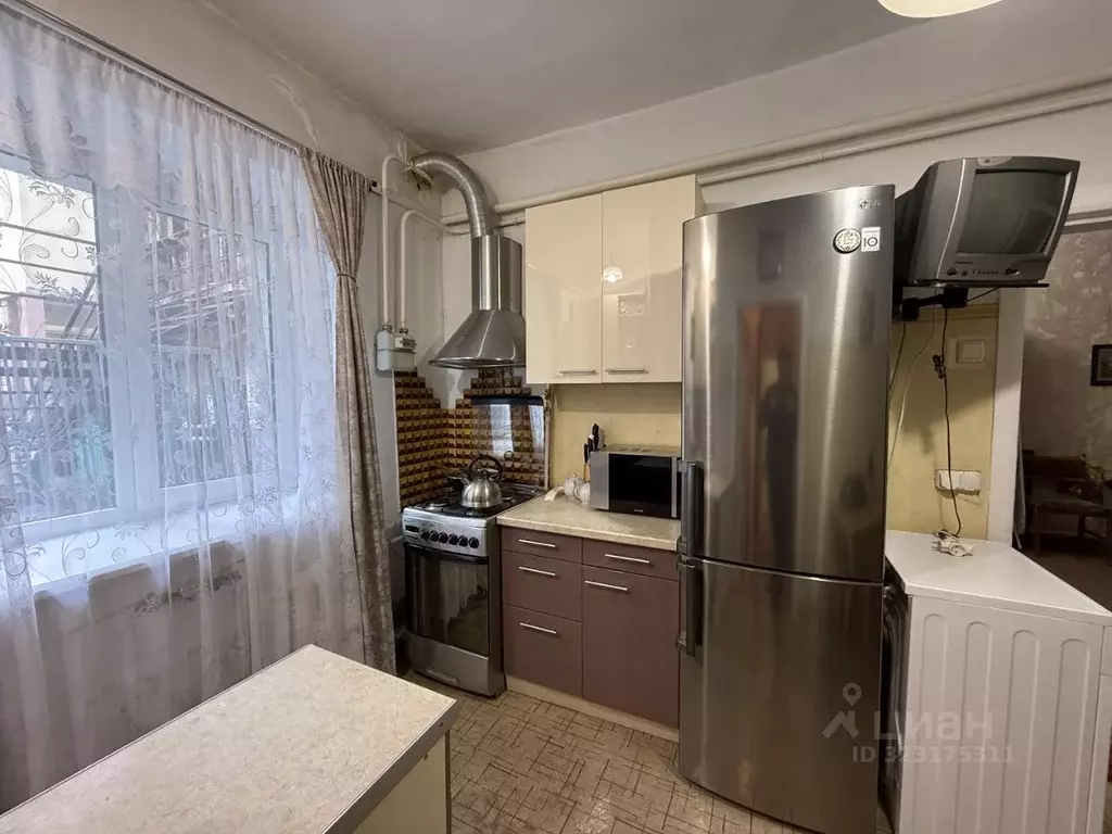 2-к кв. Крым, Симферополь ул. Пушкина, 16 (60.0 м) - Фото 1