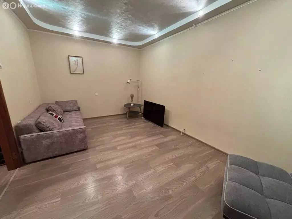 2-комнатная квартира: Мурманск, улица Мира, 10 (55.6 м) - Фото 2