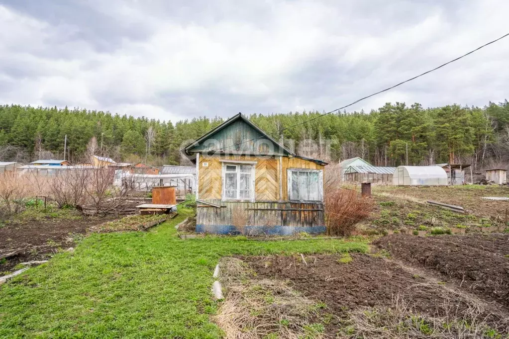 Дом в Челябинская область, Верхний Уфалей ул. Бакальская (15 м) - Фото 1