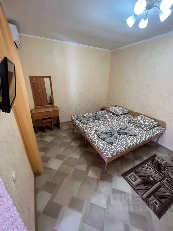 Комната Крым, Черноморский район, с. Межводное ул. Юбилейная, 1А - Фото 2