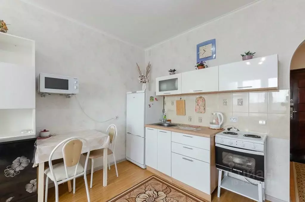 Студия Новосибирская область, Новосибирск Рябиновая ул., 10/1 (25.4 м) - Фото 0
