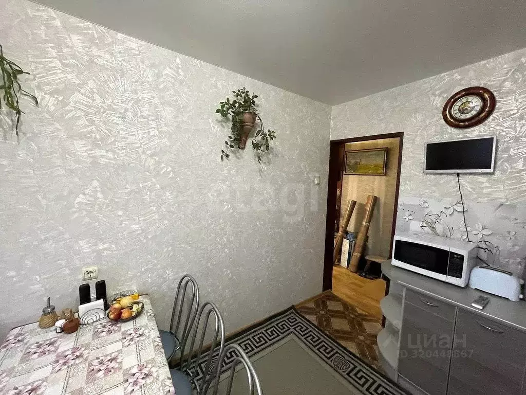 3-к кв. Владимирская область, Ковров ул. Строителей, 22к2 (63.4 м) - Фото 1