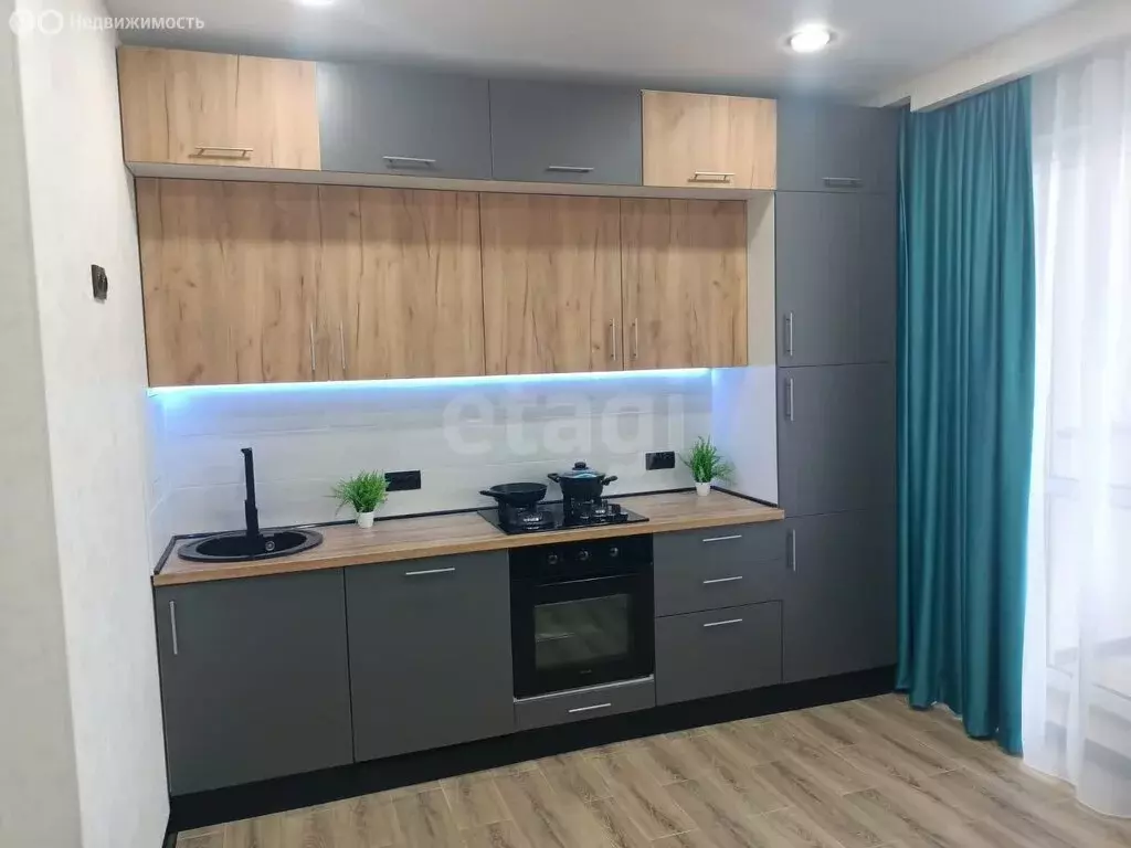 1-комнатная квартира: Петровский, Петровская улица, 7 (48 м) - Фото 2