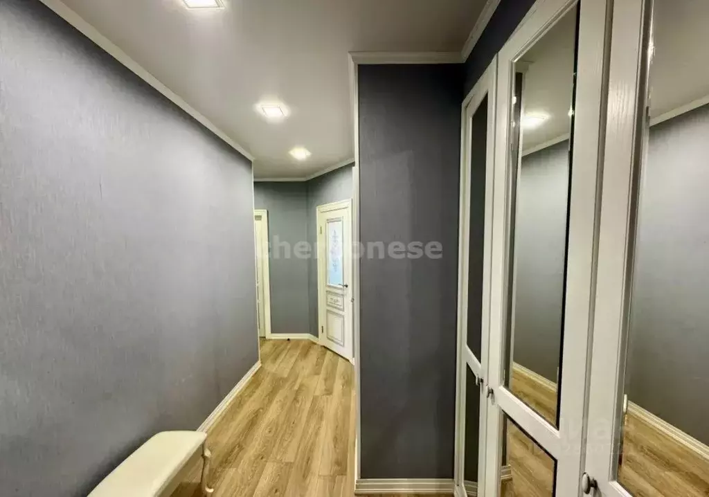 2-к кв. Севастополь ул. Колобова, 21Г (54.0 м) - Фото 1