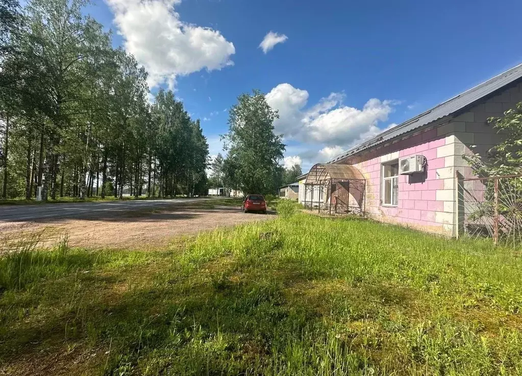 Дом в Ленинградская область, Лодейнопольский район, пос. Свирьстрой ... - Фото 2