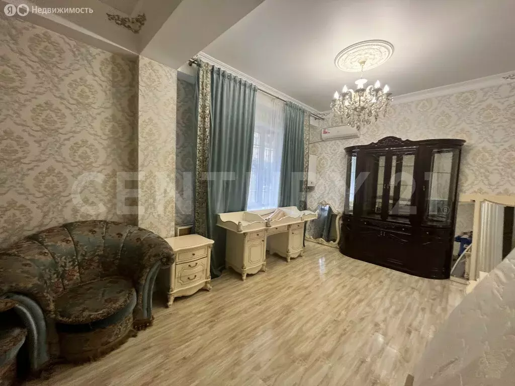 2-комнатная квартира: Махачкала, улица Эльзы Ибрагимовой, 31 (65.8 м) - Фото 0