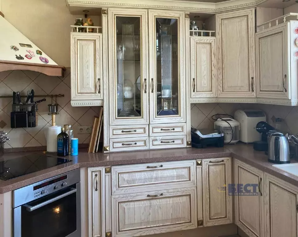 Продается 3-комнатная квартира - Фото 1