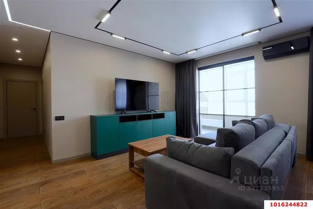 3-к кв. Краснодарский край, Краснодар Старокубанская ул. (78.6 м) - Фото 1