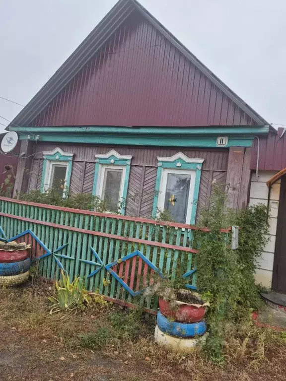 Дом в Саратовская область, Петровск ул. Стрельцова, 11 (84 м) - Фото 1