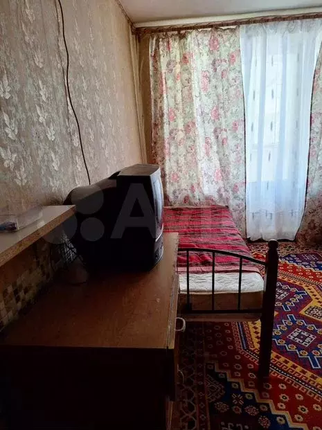 Комната 18м в 3-к., 2/5эт. - Фото 1