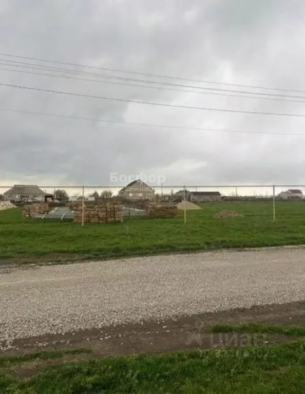 Участок в Крым, Кировский район, с. Яркое Поле ул. Высоцкого (15.0 ... - Фото 2