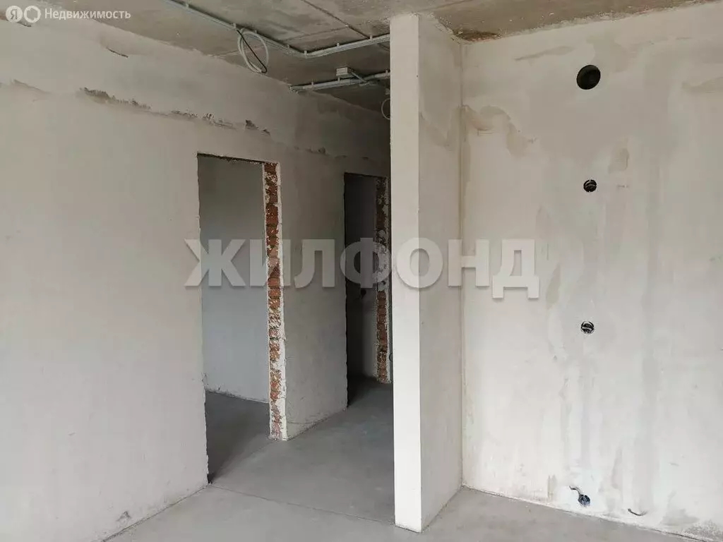 Квартира-студия: Абакан, улица Генерала Тихонова, 5 (42.4 м) - Фото 2