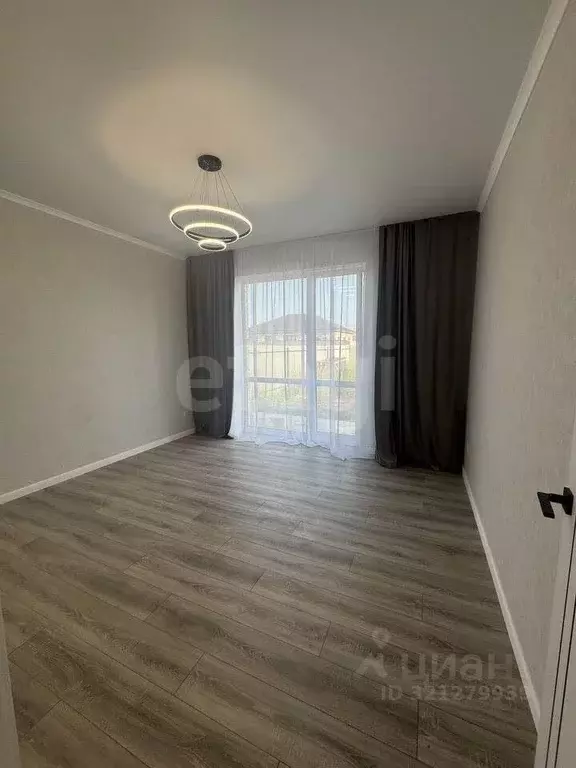 Дом в Оренбургская область, Оренбургский район, Ивановский сельсовет, ... - Фото 1