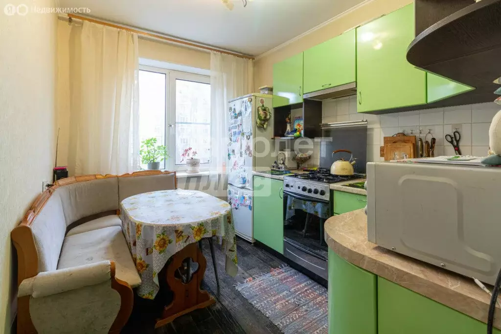 3-комнатная квартира: Подольск, Силикатная улица, 4 (63 м) - Фото 1