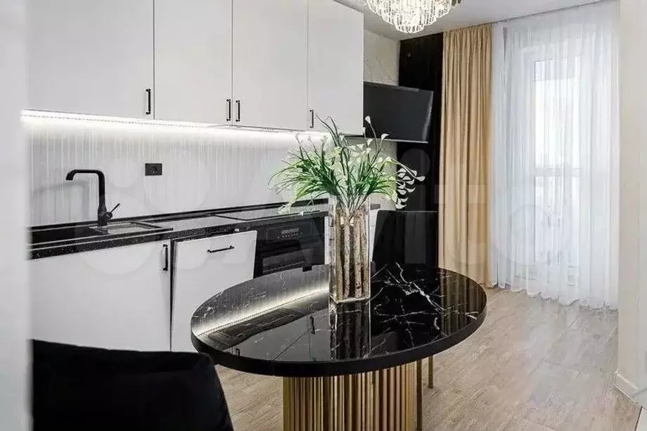 2-к. квартира, 78 м, 14/17 эт. - Фото 0