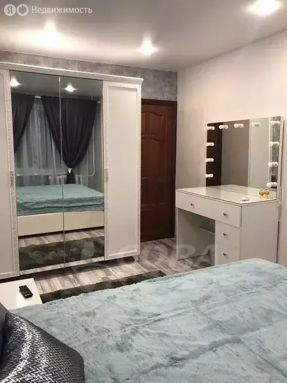 2-комнатная квартира: Тобольск, 6-й микрорайон, 15 (46 м) - Фото 1