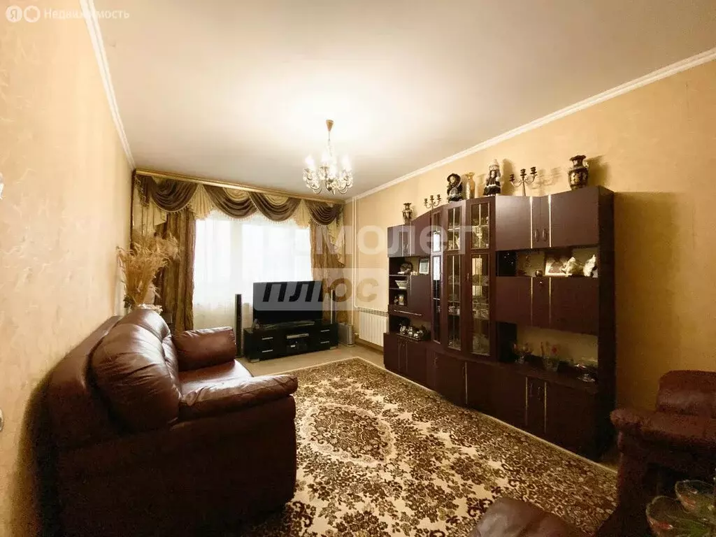 3-комнатная квартира: Астрахань, улица Сен-Симона, 42к2 (80.6 м) - Фото 0