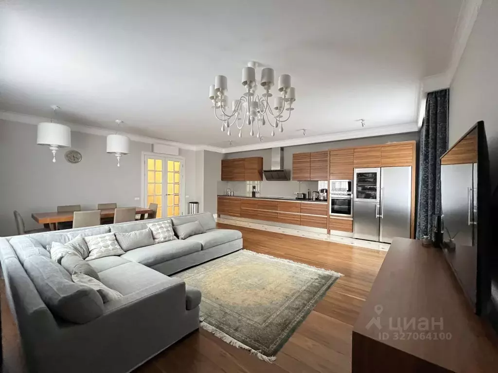 5-к кв. Москва ул. Новаторов, 8К2 (190.0 м) - Фото 1