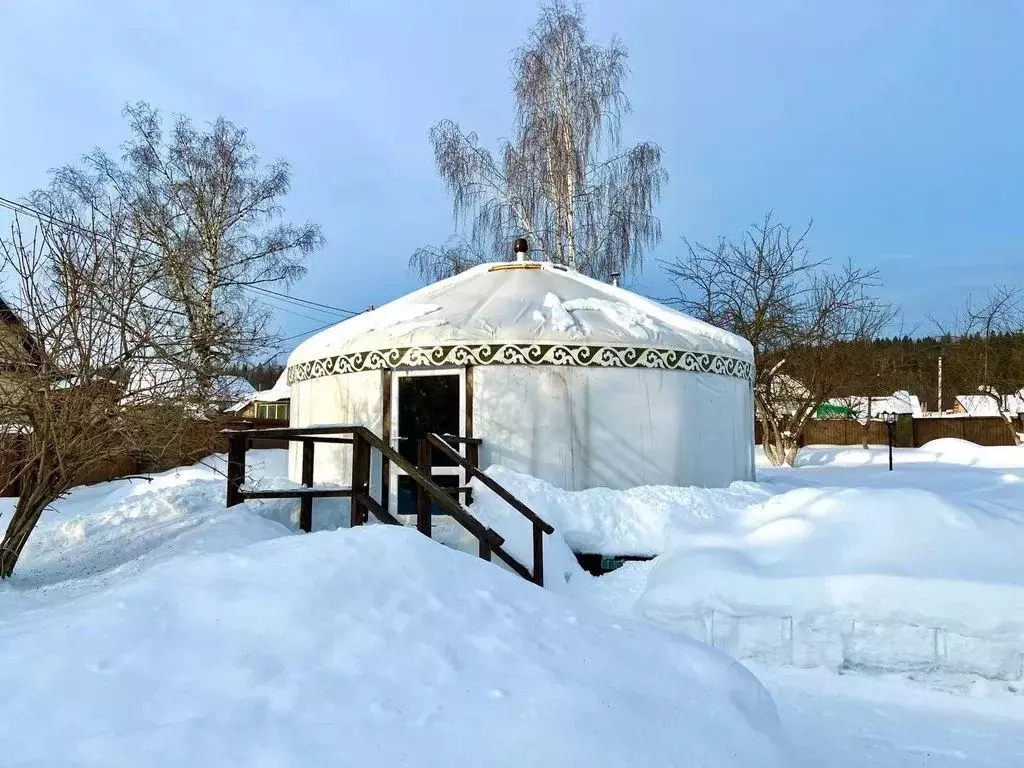 Дом в Башкортостан, Нуримановский район, Красноключевский сельсовет, ... - Фото 0