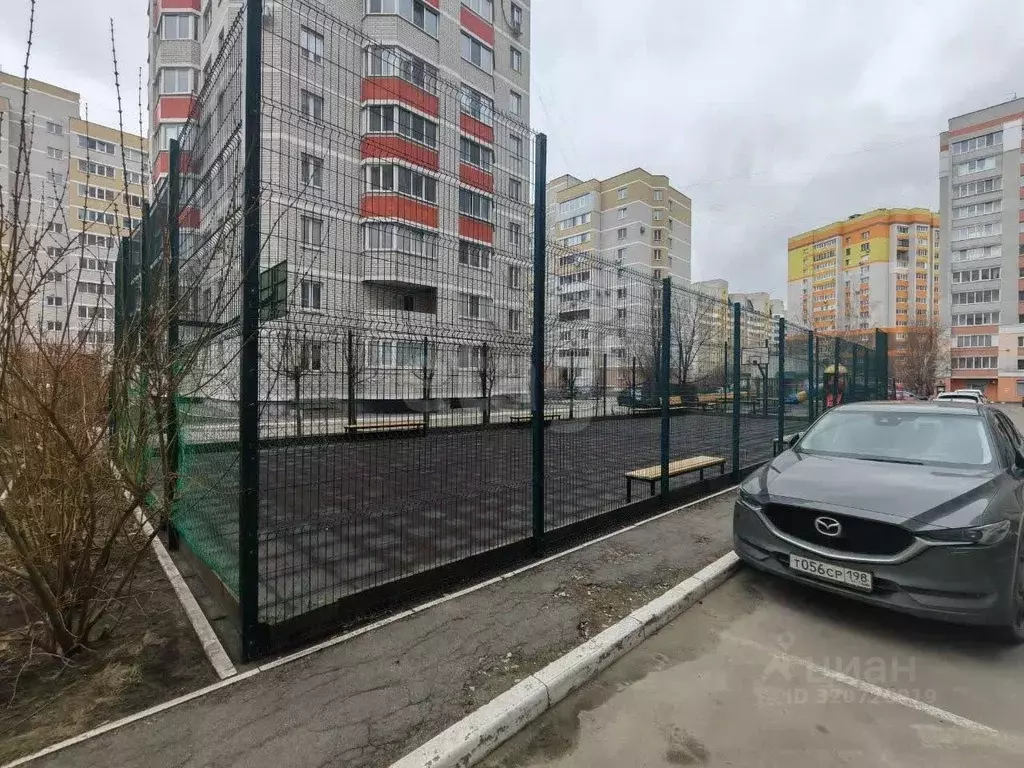 2-к кв. Брянская область, Брянск Бежицкая ул., 1к4 (75.4 м) - Фото 1