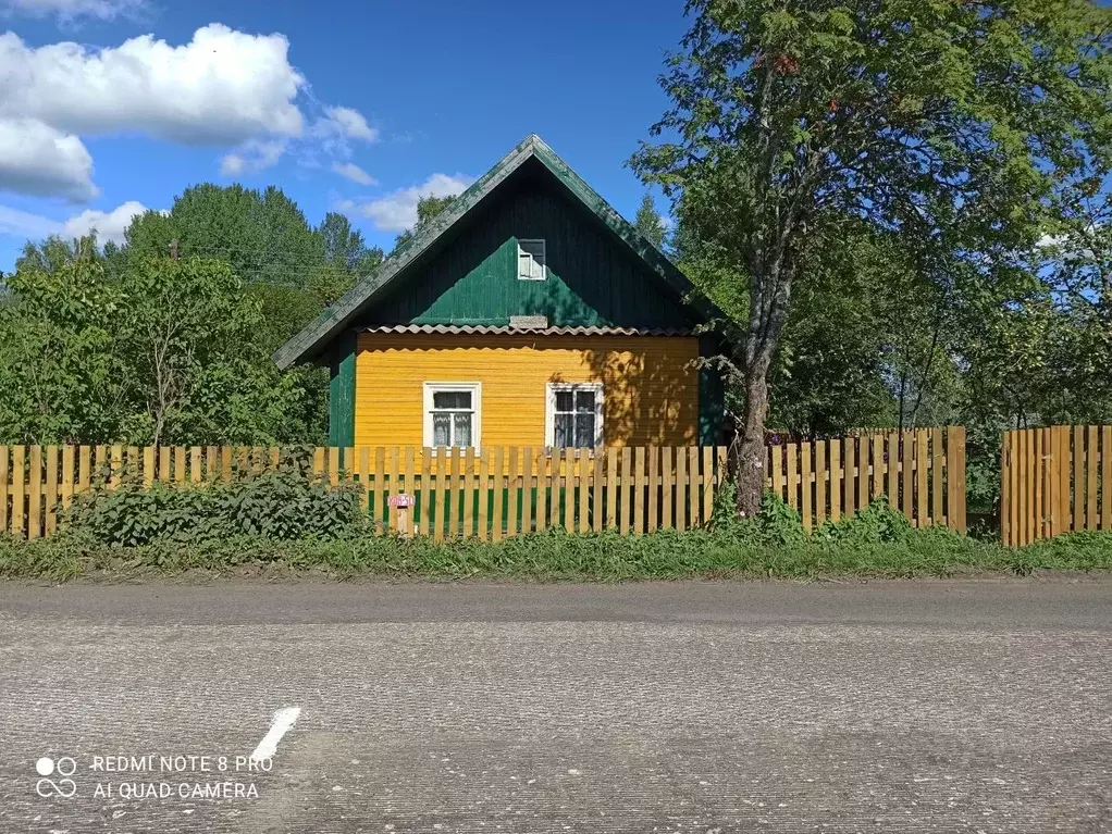 Дом в Псковская область, Плюсский муниципальный округ, д. Почап ул. ... - Фото 1
