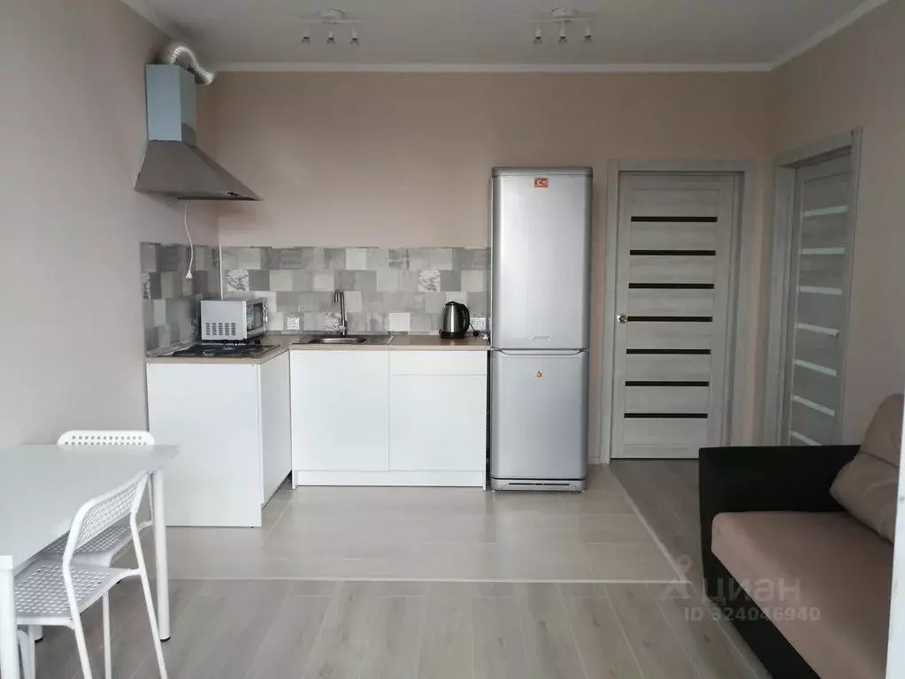 2-к кв. Башкортостан, Уфа ул. Чапаева, 10 (40.0 м) - Фото 2