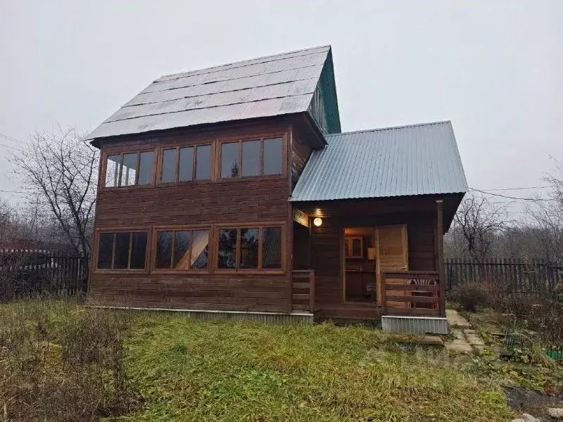 Дом в Башкортостан, Уфимский район, Таптыковский сельсовет, Золотая ... - Фото 1