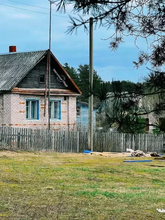 Дом в Новгородская область, Хвойнинский муниципальный округ, д. ... - Фото 1