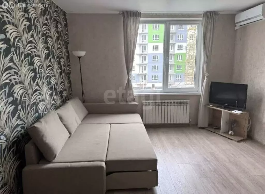 1-комнатная квартира: Евпатория, проспект Победы, 91 (55.5 м) - Фото 2