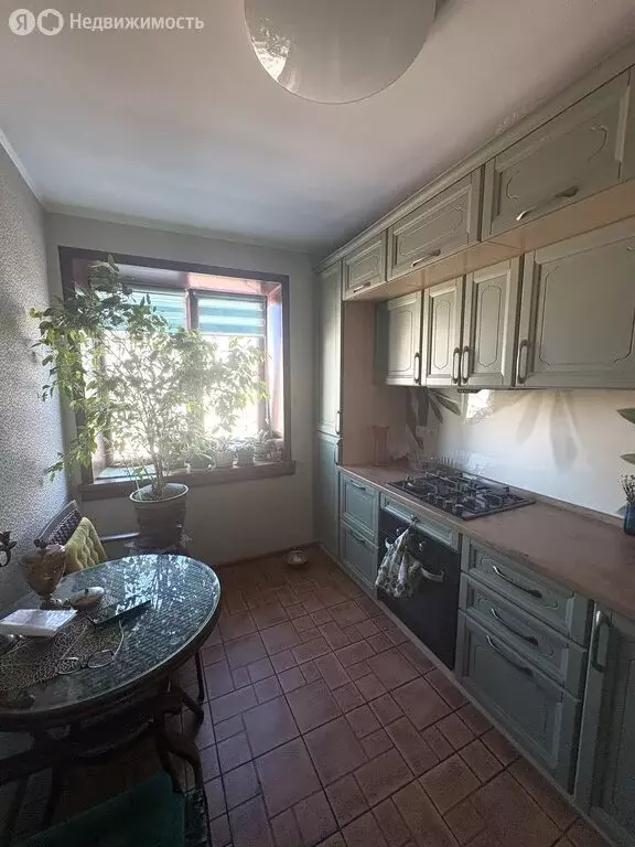 3-комнатная квартира: Конаково, улица Баскакова, 21 (67 м) - Фото 1