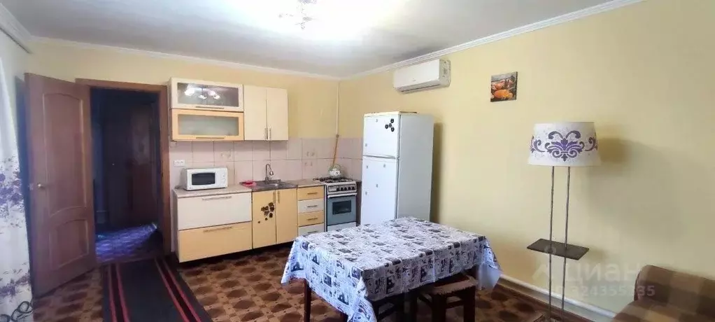 Дом в Краснодарский край, Крымск Веселая ул. (45 м) - Фото 1