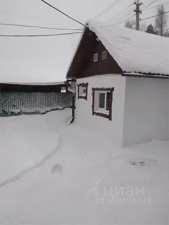 Дом в Иркутская область, Байкальск г. Слюдянский район, Байкальское ... - Фото 1