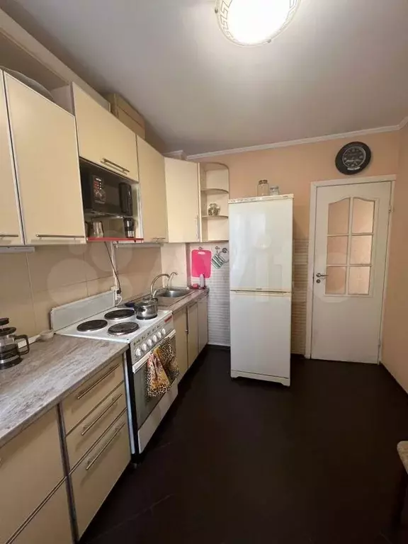 2-к. квартира, 56 м, 6/9 эт. - Фото 1