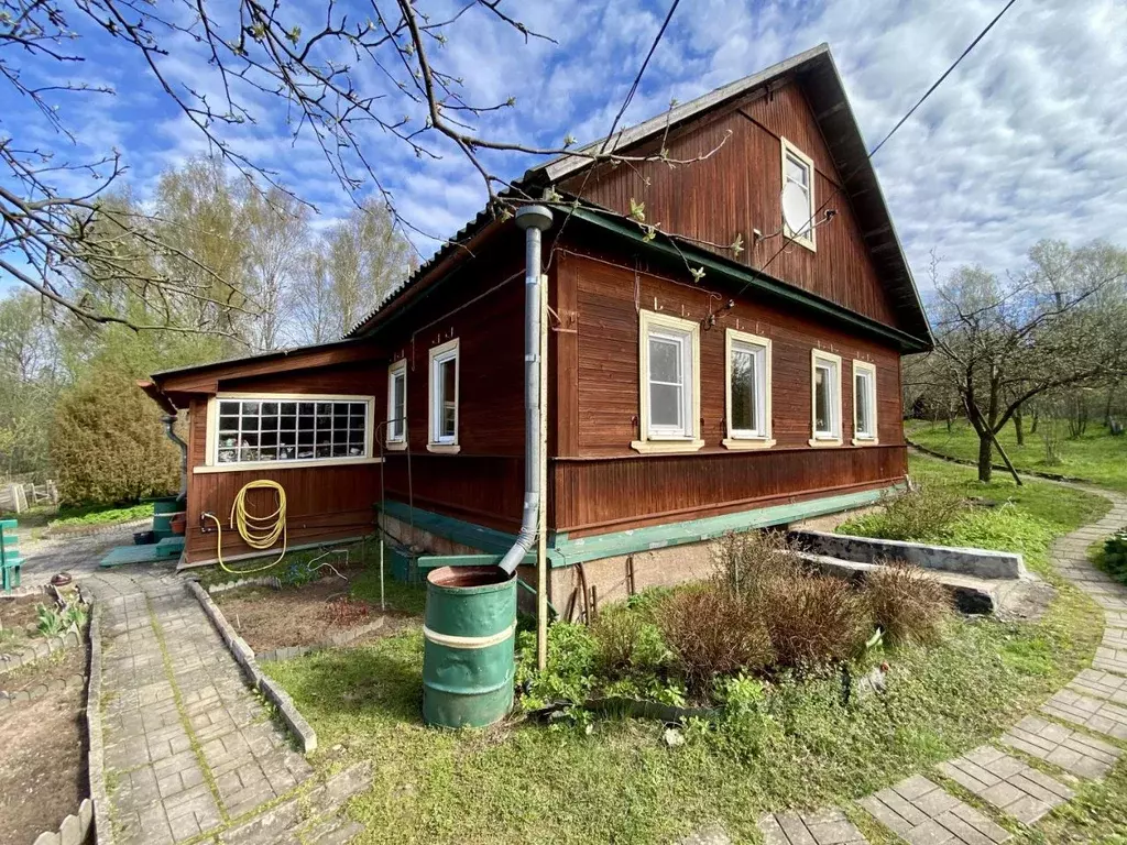 Дом в Псковская область, Гдовский район, Черневская волость, д. ... - Фото 0