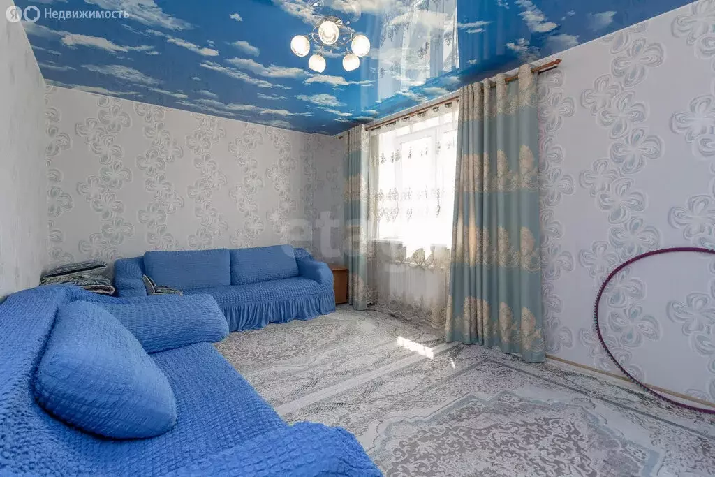 2-комнатная квартира: Тюмень, Таврическая улица, 9к2 (64 м) - Фото 0