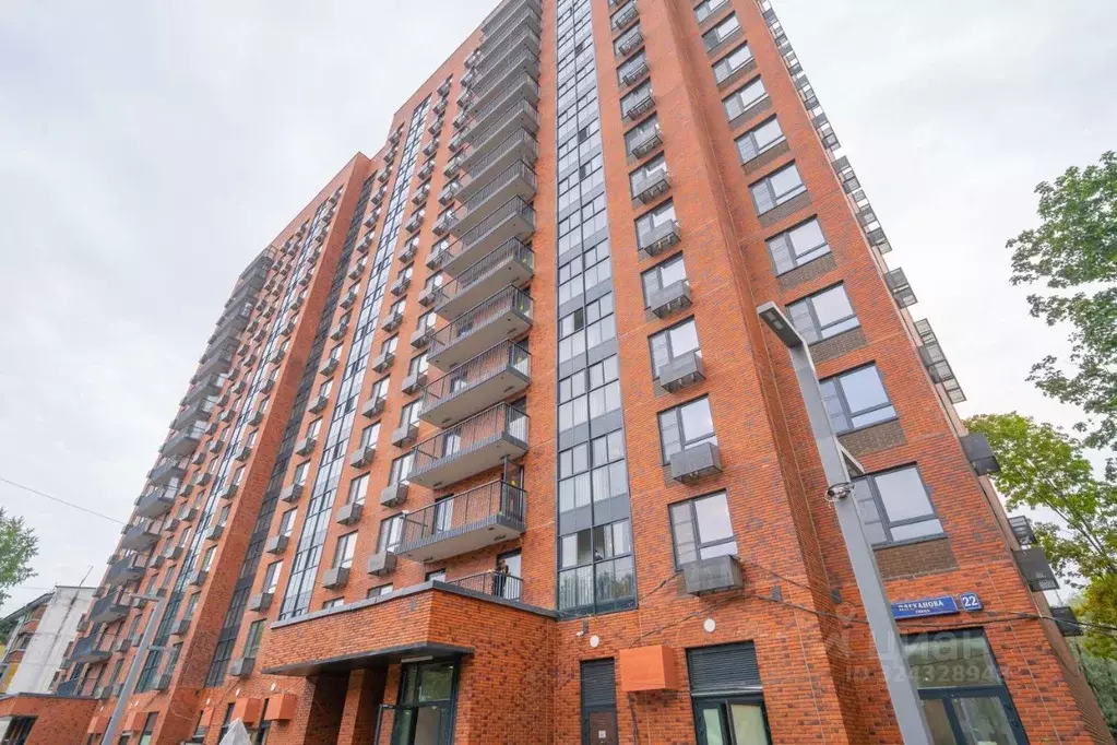 Гараж в Москва ул. Плеханова, 22 (13 м) - Фото 1