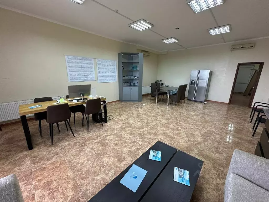 Офис в Крым, Ялта муниципальный округ, Гурзуф пгт наб. Пушкина, 17 (63 ... - Фото 1